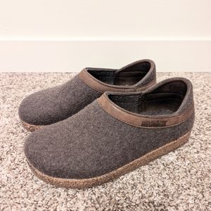 Haflinger Closed Heel Clogs